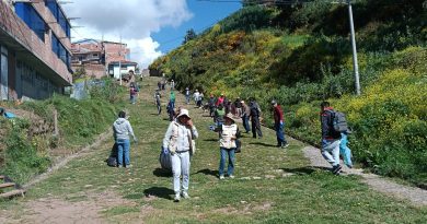 ESCOLARES Y TRABAJADORES LIMPIARON TRAMOS DEL QHAPAQ ÑAN AL CHINCHAYSUYU A INICIATIVA DE LA DIRECCIÓN DE CULTURA DE CUSCO