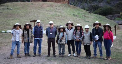DIRECTOR DE CULTURA DE CUSCO SUPERVISÓ SITIOS ARQUEOLÓGICOS EN EL VALLE SAGRADO DE LOS INCAS DIRECTOR DE CULTURA DE CUSCO SUPERVISÓ SITIOS ARQUEOLÓGICOS EN EL VALLE SAGRADO DE LOS INCAS