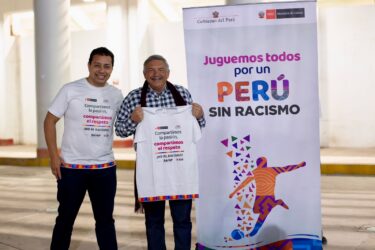 Cusco dijo no al racismo: Ministerio de Cultura sensibilizó a hinchas en partido Cienciano-Botafogo
