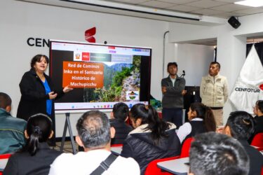 CULTURA CUSCO FORTALECE LA VALORACIÓN DEL PATRIMONIO CULTURAL DE MACHUPICCHU CON CHARLAS DE SENSIBILIZACIÓN A ESTUDIANTES DEL CUSCO