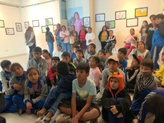 DIRECCIÓN DE CULTURA DINAMIZA ACTIVIDAD CULTURAL EN QUILLABAMBA CON EXPOSICIONES Y VISITAS GUIADAS